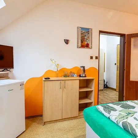 Country Saloon 3* Vranov nad Dyji