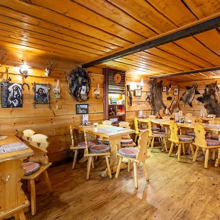 Country Saloon Vranov nad Dyji