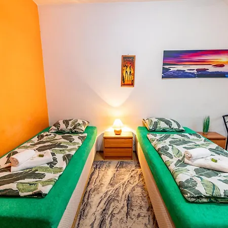 Guest house Country Saloon 3*