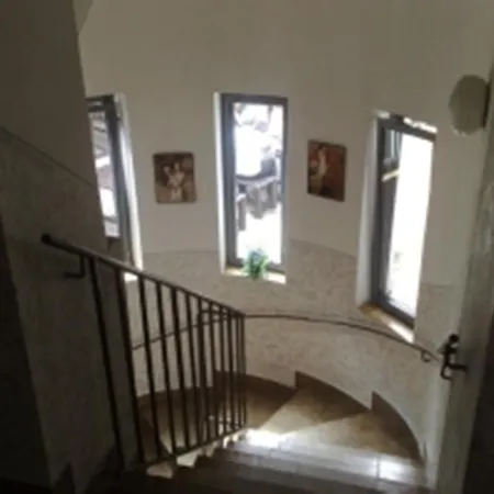 Country Saloon Guest house