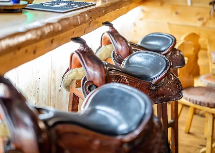 Country Saloon Konukevi Vranov nad Dyjí