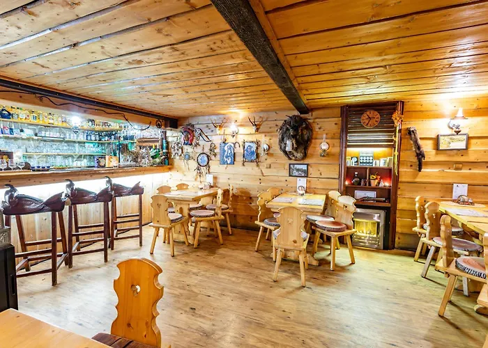 Konukevi Country Saloon