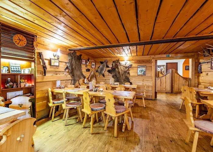 Country Saloon Konukevi 3*