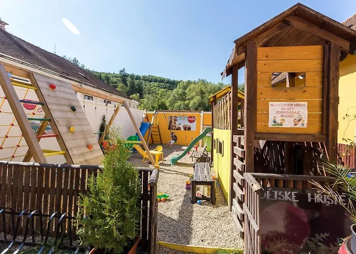 Country Saloon Vranov nad Dyjí